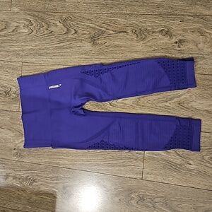 Gymshark Cropped Leggings size XS